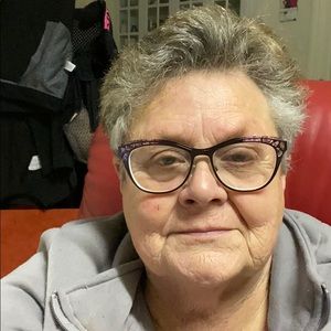 Meet your Posher, Lynn